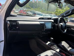 Toyota Hilux 2.8GD-6 double cab Legend auto - Image 7
