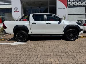 Toyota Hilux 2.8GD-6 double cab Legend auto - Image 3