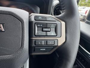 Toyota Land Cruiser Prado 2.8GD VX-R - Image 10