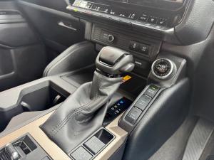 Toyota Land Cruiser Prado 2.8GD VX-R - Image 12