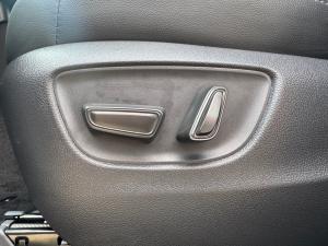 Toyota Land Cruiser Prado 2.8GD VX-R - Image 17