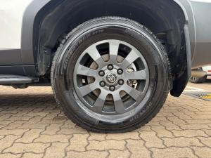 Toyota Land Cruiser Prado 2.8GD VX-R - Image 20