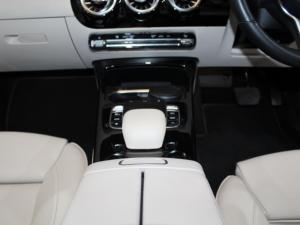 Mercedes-Benz CLA220d automatic - Image 14