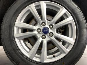 Ford Kuga 1.5 Ecoboost Ambiente automatic - Image 16