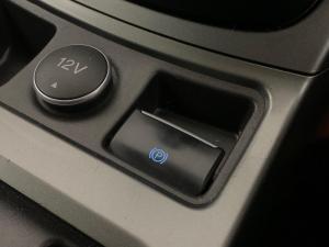 Ford Kuga 1.5 Ecoboost Ambiente automatic - Image 8