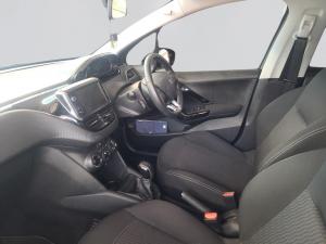 Peugeot 208 Active 1.2 Puretech 5-Door - Image 3