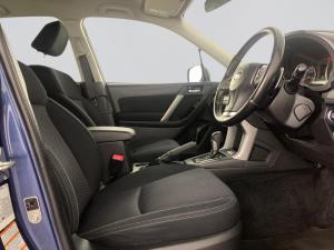 Subaru Forester 2.5 XS Premium automatic - Image 17