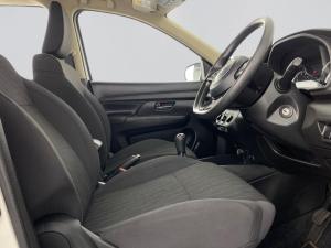 Suzuki Ertiga 1.5 GL - Image 10