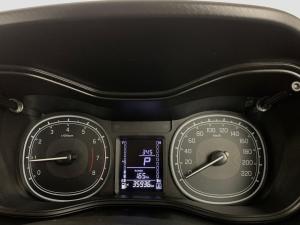 Suzuki Vitara Brezza 1.5 GL automatic - Image 16