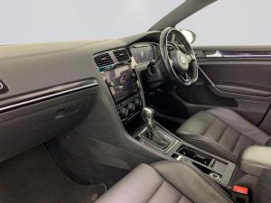 Volkswagen Golf VII 2.0 TSI R DSG - Image 17
