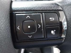 Toyota Hilux 2.4 GD-6 Raider X 4X4 automaticD/C - Image 15