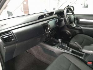 Toyota Hilux 2.4 GD-6 Raider X 4X4 automaticD/C - Image 19