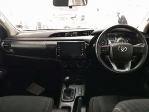Toyota Hilux 2.4 GD-6 Raider X 4X4 automaticD/C - Image 7