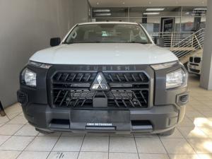 Mitsubishi Triton 2.4DI-D single cab GL 4x4 - Image 8