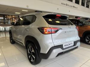 Nissan Magnite 1.0 Visia auto - Image 3