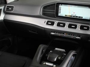 Mercedes-Benz GLE GLE400d 4Matic - Image 9