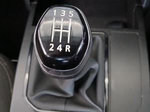 Renault Kiger 1.0 Turbo Zen - Image 16