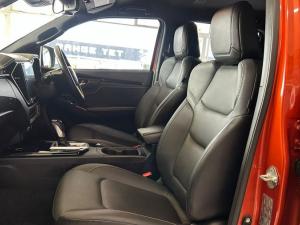 Isuzu D-Max 3.0TD double cab V-Cross 4x4 - Image 29
