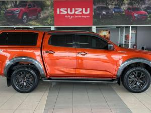 Isuzu D-Max 3.0TD double cab V-Cross 4x4 - Image 7