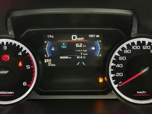 Isuzu D-Max 3.0TD double cab V-Cross - Image 14