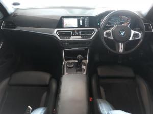 BMW 3 Series 320i M Sport - Image 2