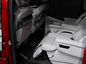 Mercedes-Benz V-Class V300d Exclusive - Image 13