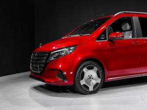 Mercedes-Benz V-Class V300d Exclusive - Image 17