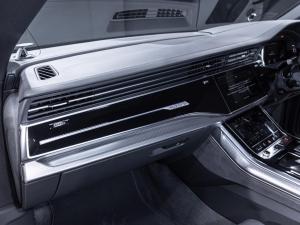 Audi RSQ8 quattro performance - Image 12