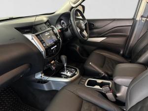 Nissan Navara 2.5DDTi double cab LE Plus - Image 20