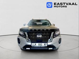 Nissan Navara 2.5DDTi double cab LE Plus - Image 2