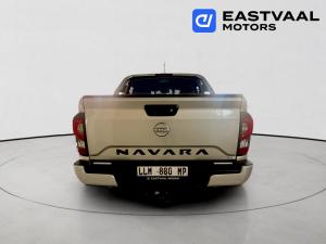 Nissan Navara 2.5DDTi double cab LE Plus - Image 6