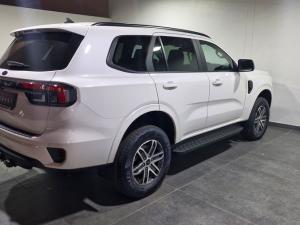 Ford Everest 2.0 BiTurbo XLT - Image 6