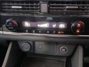 Nissan Qashqai 1.3T Acenta - Image 17