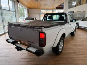 Nissan NP300 Hardbody 2.5TDi Hi-rider - Image 7