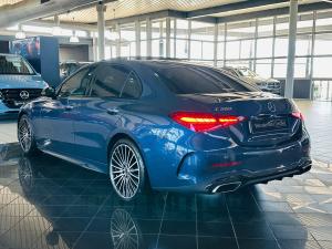 Mercedes-Benz C-Class C200 AMG Line - Image 10