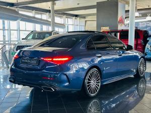 Mercedes-Benz C-Class C200 AMG Line - Image 2