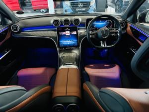 Mercedes-Benz C-Class C200 AMG Line - Image 3
