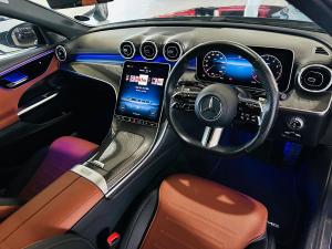 Mercedes-Benz C-Class C200 AMG Line - Image 4