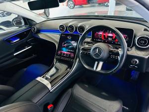 Mercedes-Benz C-Class C200 Avantgarde - Image 4
