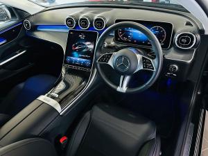 Mercedes-Benz C-Class C220d Avantgarde - Image 4