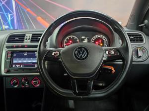 Volkswagen Polo Vivo hatch 1.0TSI GT - Image 6