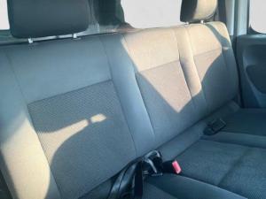 Volkswagen Amarok 2.0TDI Trendline - Image 12