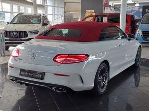 Mercedes-Benz C200 Cabrio automatic - Image 2