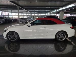 Mercedes-Benz C200 Cabrio automatic - Image 8