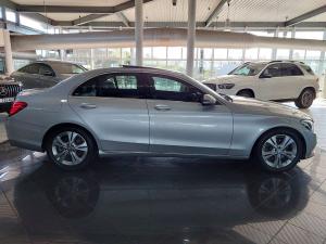 Mercedes-Benz C-Class C220d Avantgarde - Image 4