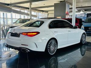 Mercedes-Benz C-Class C220d Avantgarde - Image 2