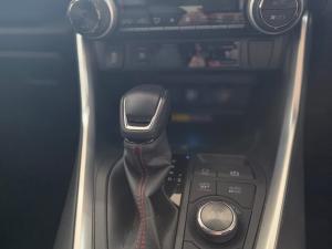 Toyota RAV4 2.5 Plug-In Hybrid E-Four - Image 9