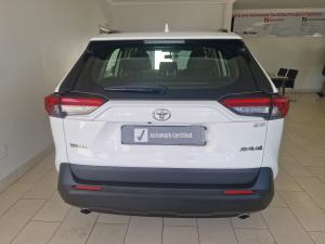 Toyota RAV4 2.0 GX - Image 5
