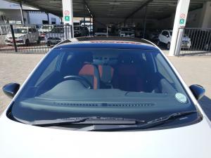 Volkswagen Polo Vivo hatch 1.0TSI GT - Image 14