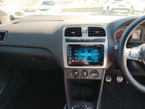 Volkswagen Polo Vivo hatch 1.0TSI GT - Image 15